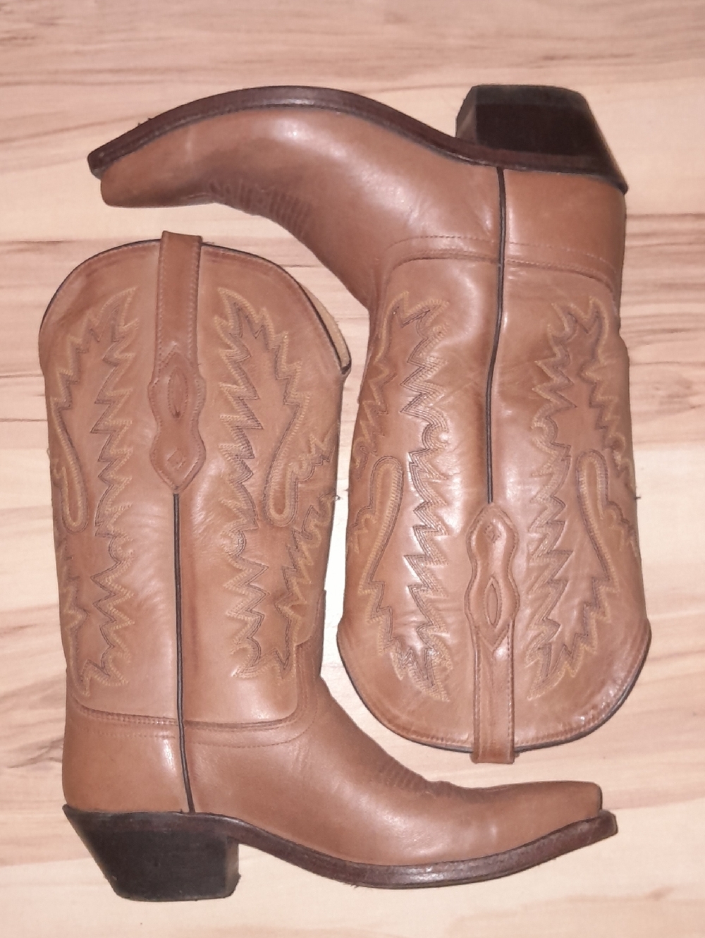 Old West Tan Leather Stitch-Pattern Cowboy Boots